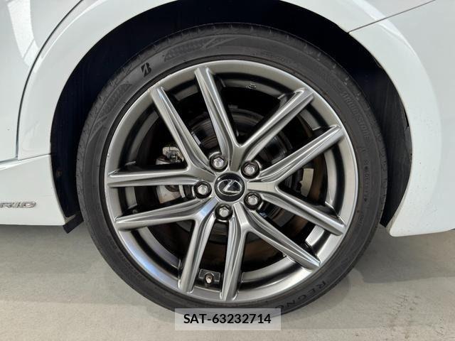 Lexus IS 2016-03 7358485-7