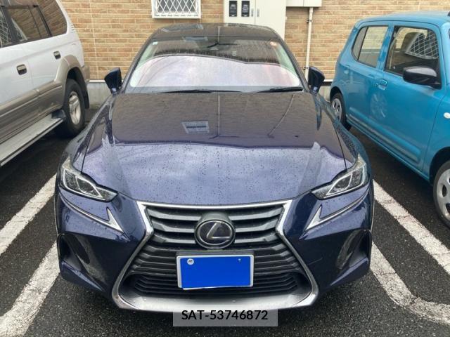 Lexus IS 2018-09 7358482-0