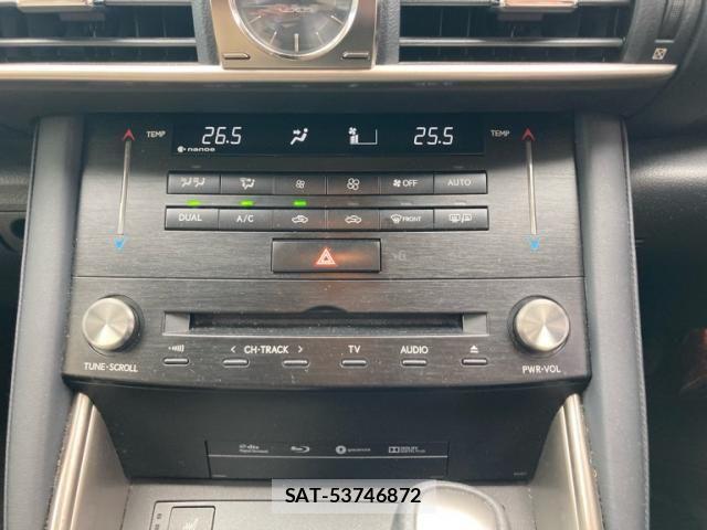 Lexus IS 2018-09 7358482-19