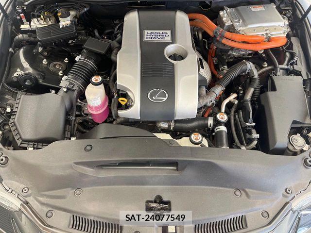 Lexus IS 2017-05 7358483-19