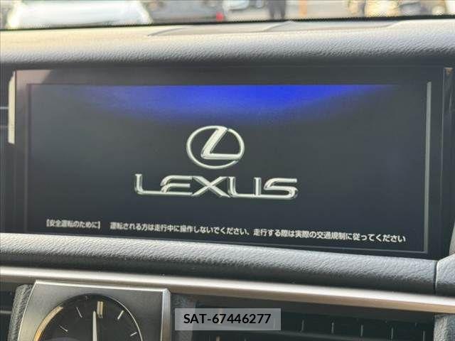 Lexus IS 2016-12 7358481-2