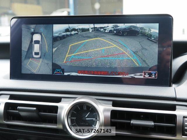 Lexus IS 2021-10 7392664-18