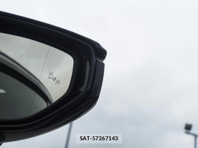 Lexus IS 2021-10 7392664-19