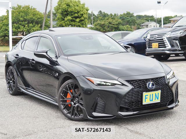 Lexus IS 2021-10 7392664-2