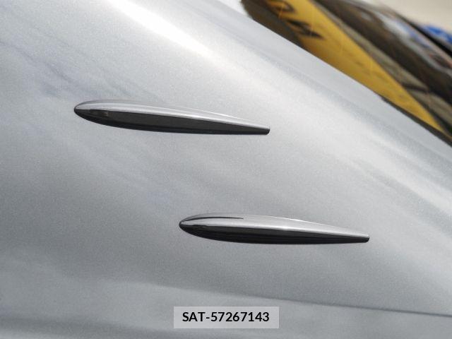 Lexus IS 2021-10 7392664-8