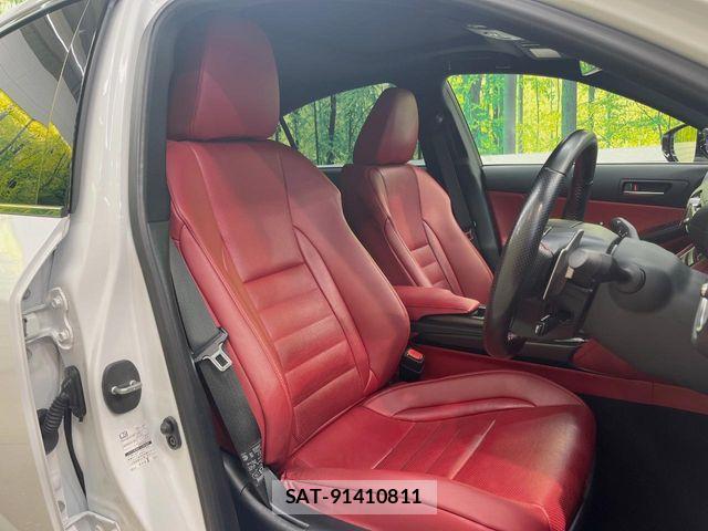 Lexus IS 2020-12 7455388-9