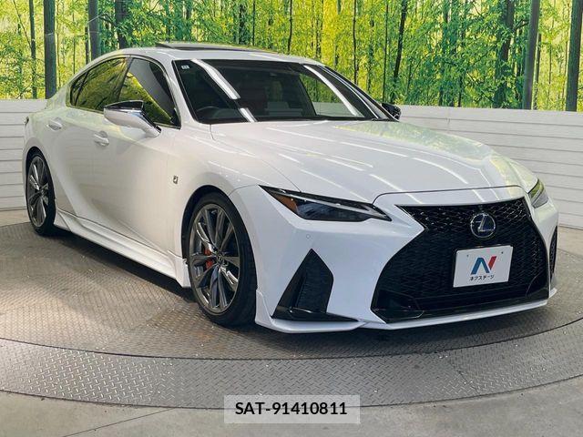Lexus IS 2020-12 7455388-16