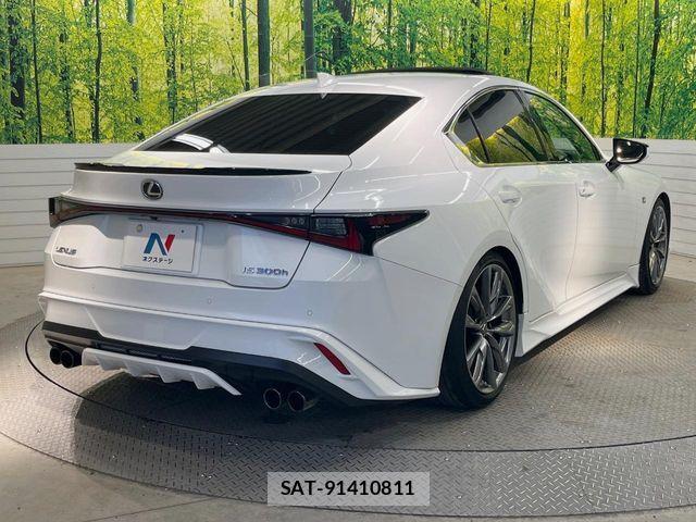 Lexus IS 2020-12 7455388-17