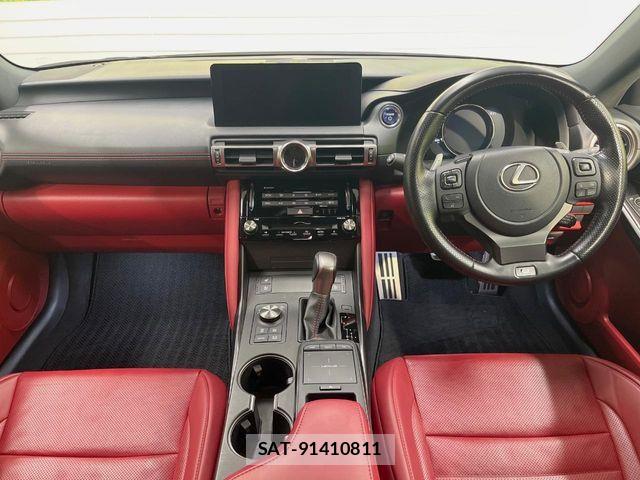 Lexus IS 2020-12 7455388-1