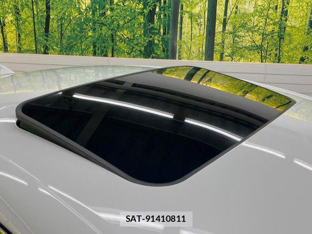 Lexus IS 2020-12 7455388-5