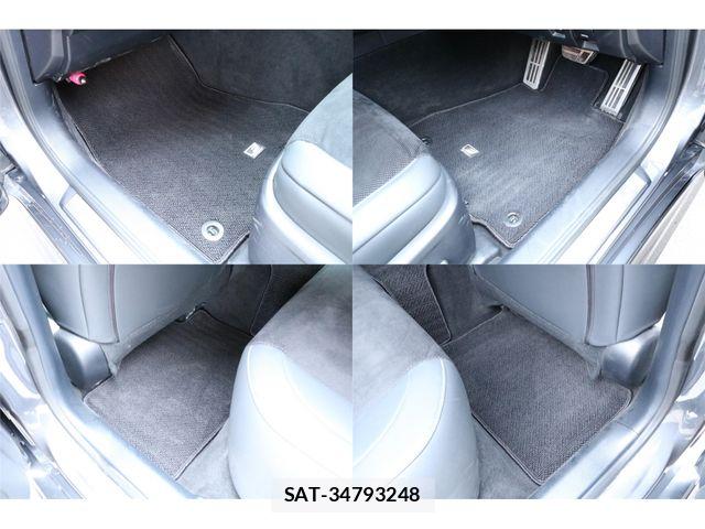 Lexus IS 2022-12 7455387-24