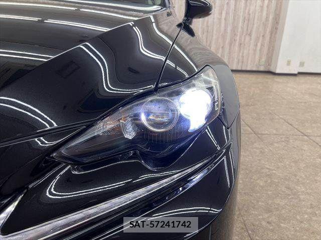 Lexus IS 2013-08 7455396-10