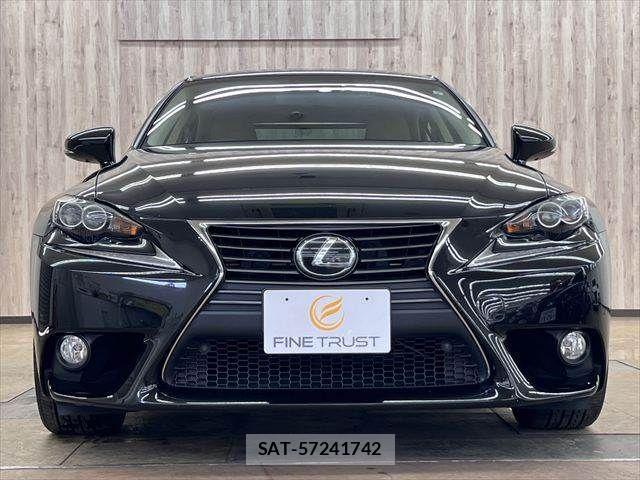 Lexus IS 2013-08 7455396-13