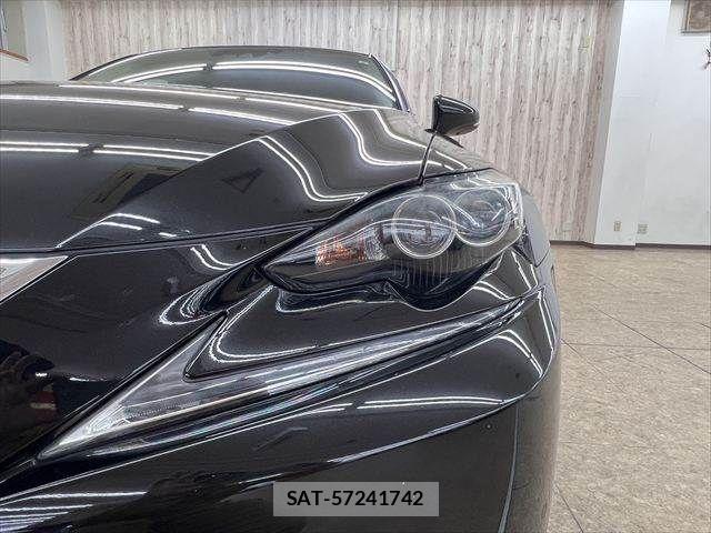 Lexus IS 2013-08 7455396-20