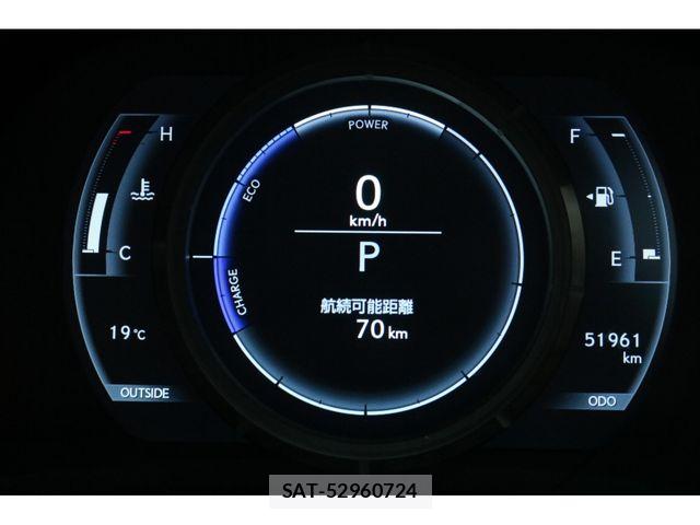 Lexus IS 2015-07 7455395-9