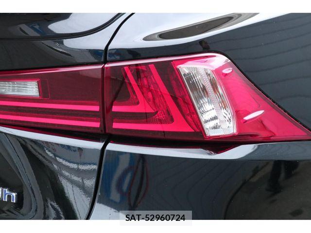 Lexus IS 2015-07 7455395-14