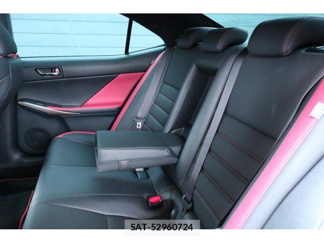 Lexus IS 2015-07 7455395-22