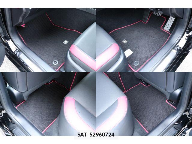 Lexus IS 2015-07 7455395-24