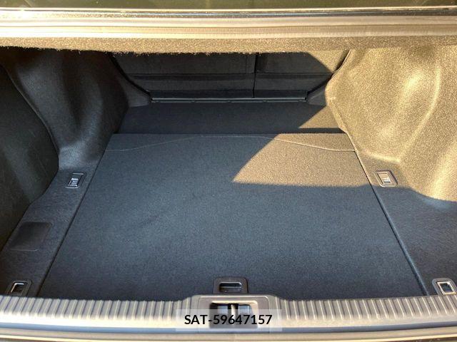 Lexus IS 2023-07 7509024-11