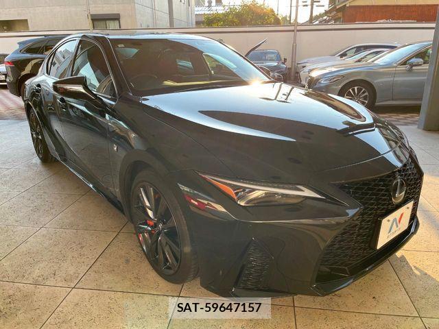Lexus IS 2023-07 7509024-17