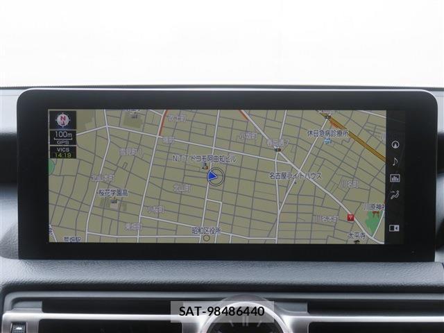 Lexus IS 2021-09 7501262-12