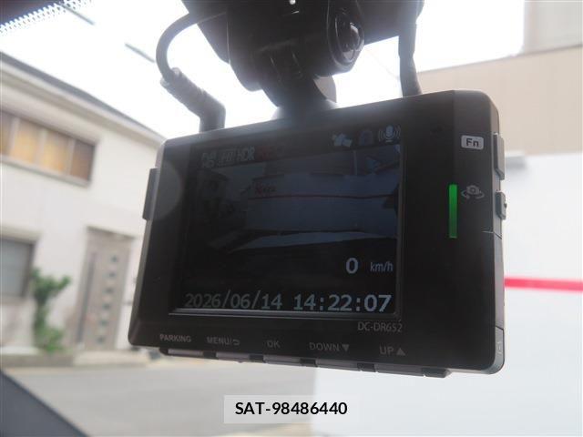 Lexus IS 2021-09 7501262-17