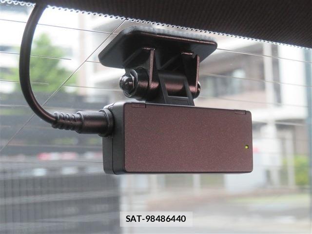 Lexus IS 2021-09 7501262-18