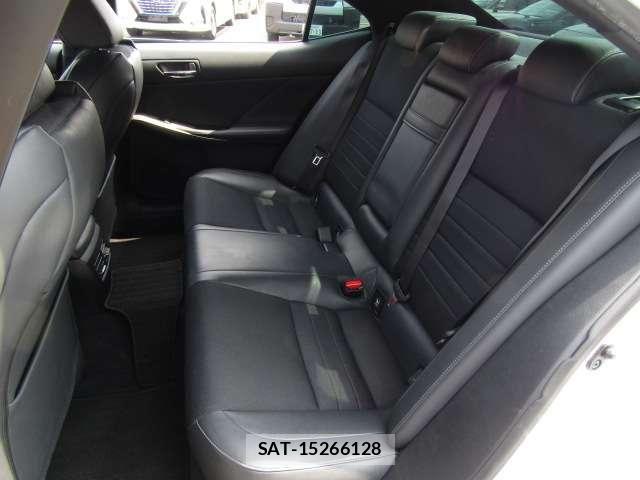Lexus IS 2013-05 7501264-13