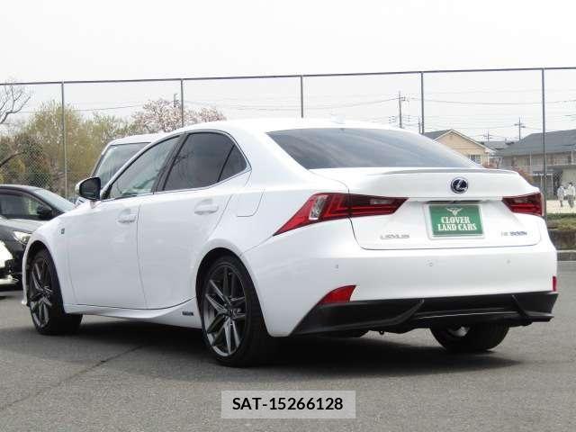 Lexus IS 2013-05 7501264-24