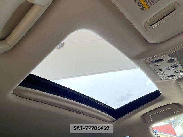Lexus IS 2017-09 7562351-2