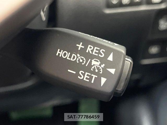 Lexus IS 2017-09 7562351-4