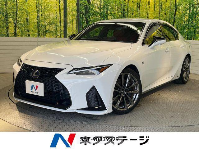 Lexus IS 2021-03 7562349-0