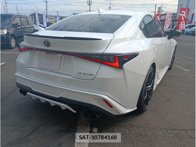 Lexus IS 2025-11 7617638-4