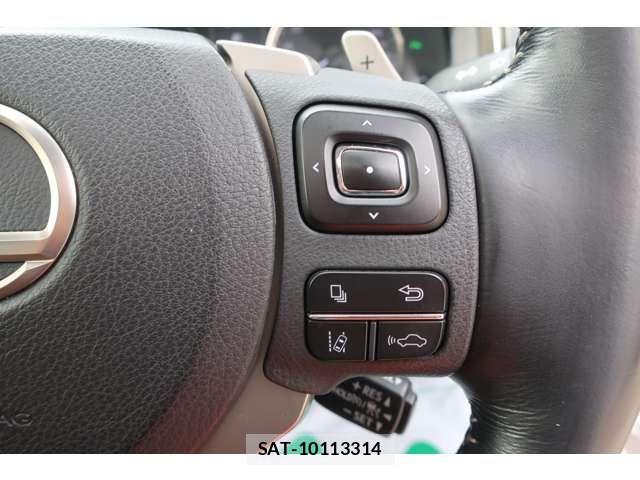 Lexus IS 2017-01 7617643-14