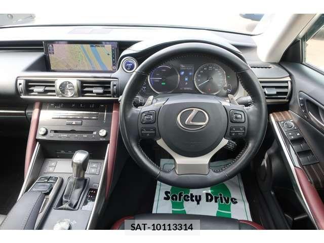 Lexus IS 2017-01 7617643-8