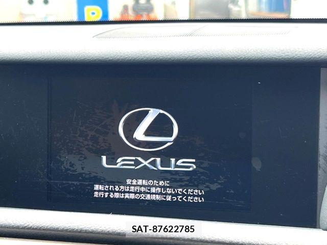Lexus IS 2013-07 7617644-3