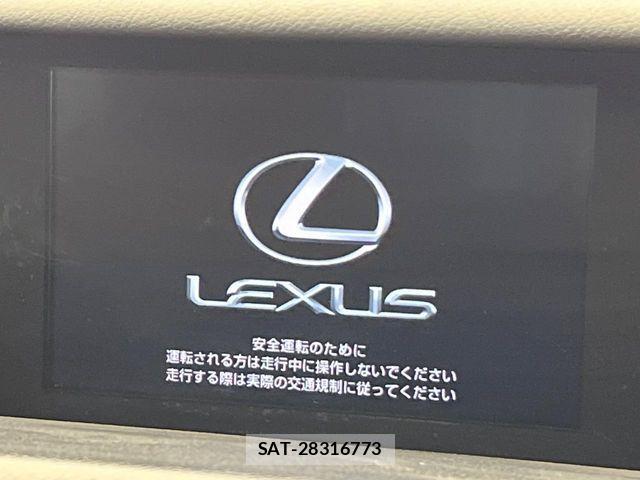 Lexus IS 2013-09 7617645-6
