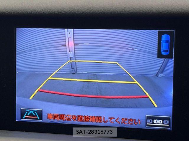 Lexus IS 2013-09 7617645-7