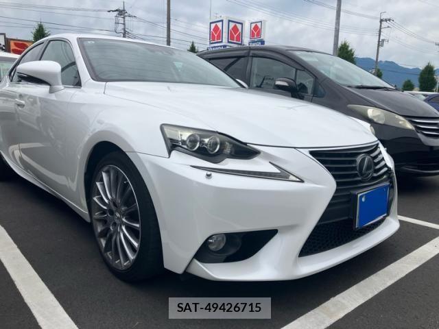 Lexus IS 2013-09 7617646-1