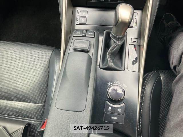 Lexus IS 2013-09 7617646-24