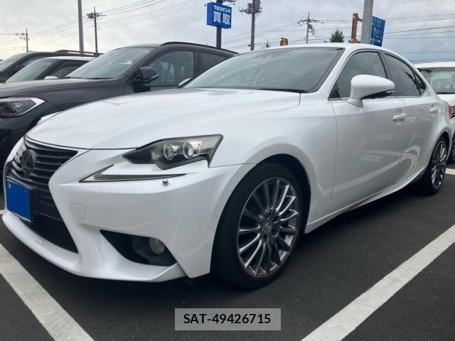 Lexus IS 2013-09 7617646-2