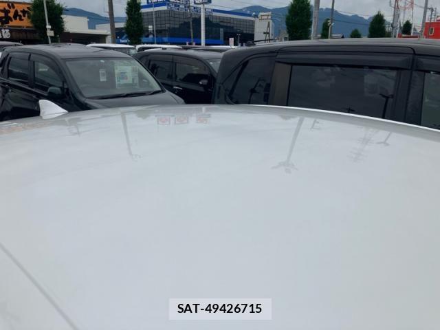 Lexus IS 2013-09 7617646-4