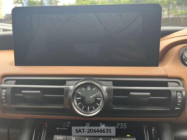 Lexus IS 2024-01 7617641-10