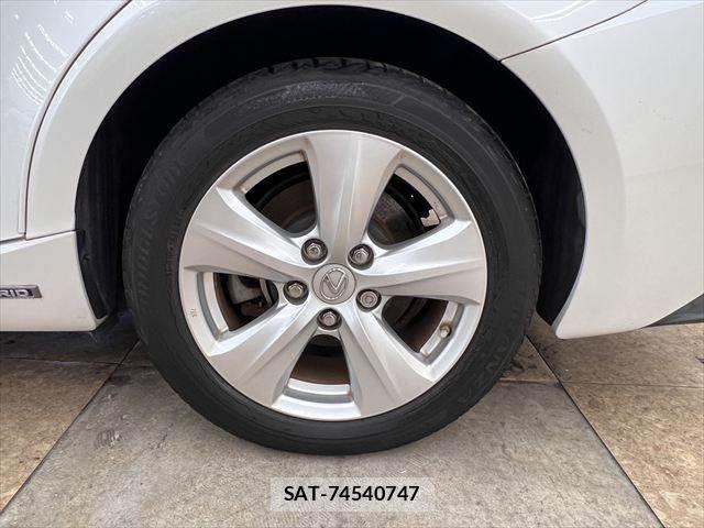 Lexus IS 2013-11 7617648-28