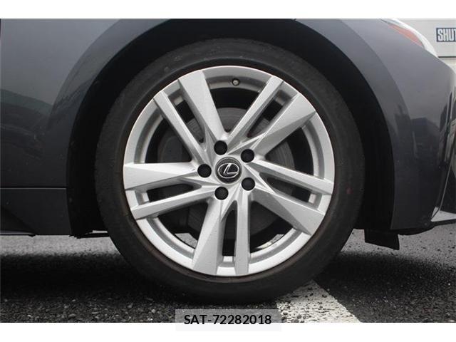 Lexus IS 2021-01 7725051-17