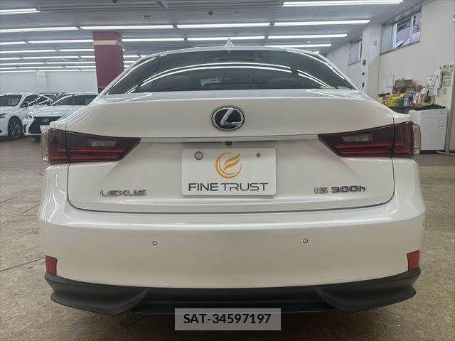 Lexus IS 2013-11 7725060-17