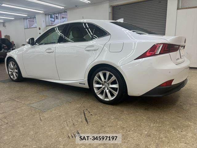 Lexus IS 2013-11 7725060-18
