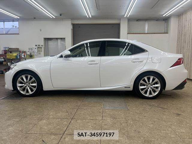 Lexus IS 2013-11 7725060-19