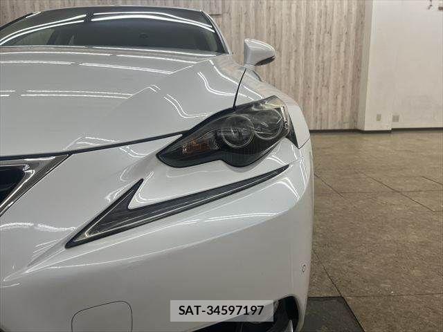Lexus IS 2013-11 7725060-20
