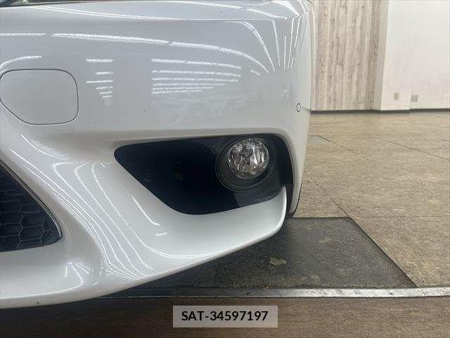 Lexus IS 2013-11 7725060-21